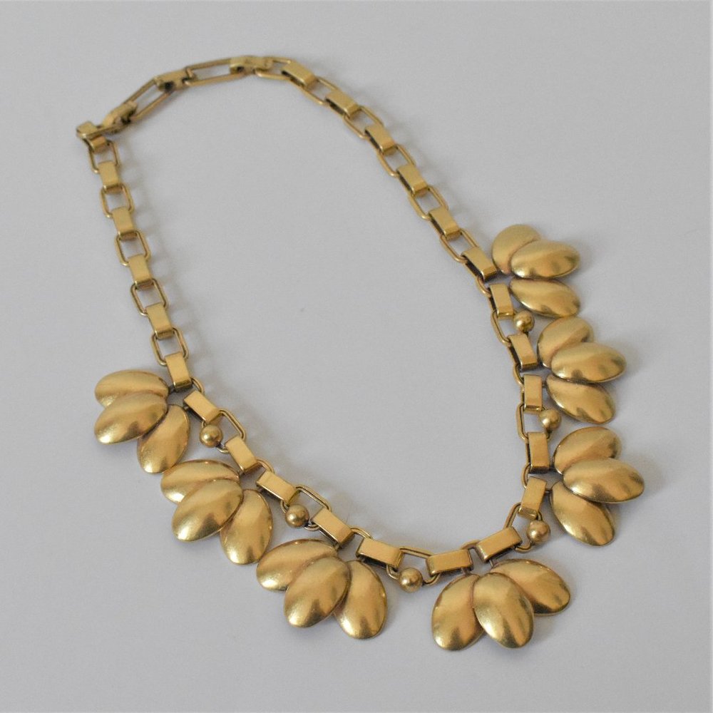 Stella & Dot Gold Statement Necklace - Picture 2 of 7